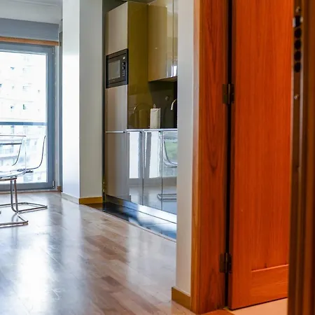 Brown Cozy Apartment *