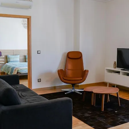 Διαμέρισμα Brown Cozy *